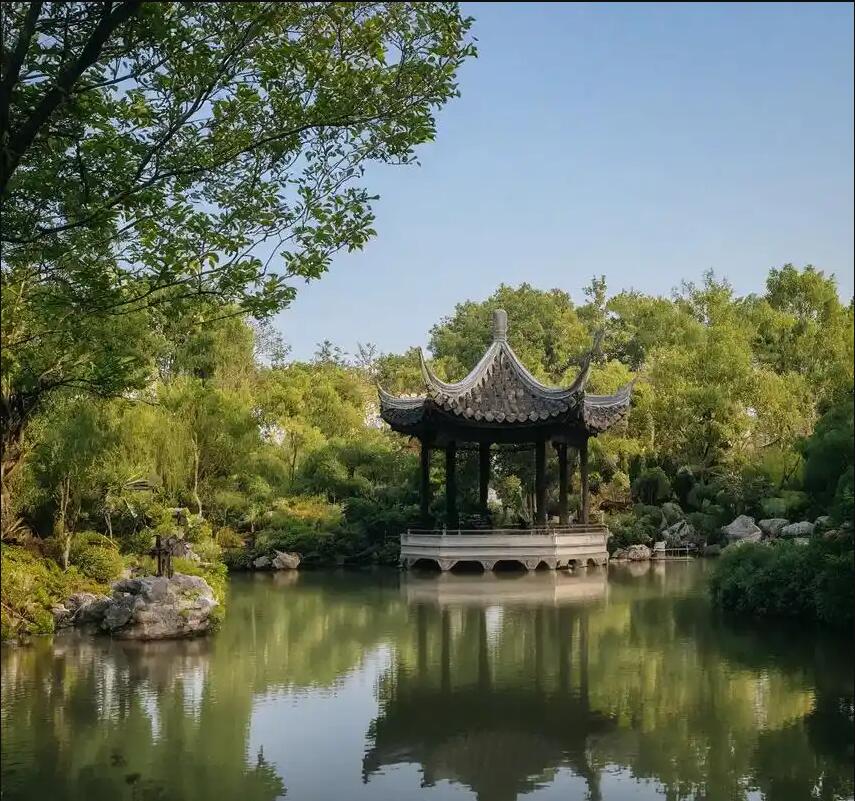 天津东丽半梦餐饮有限公司